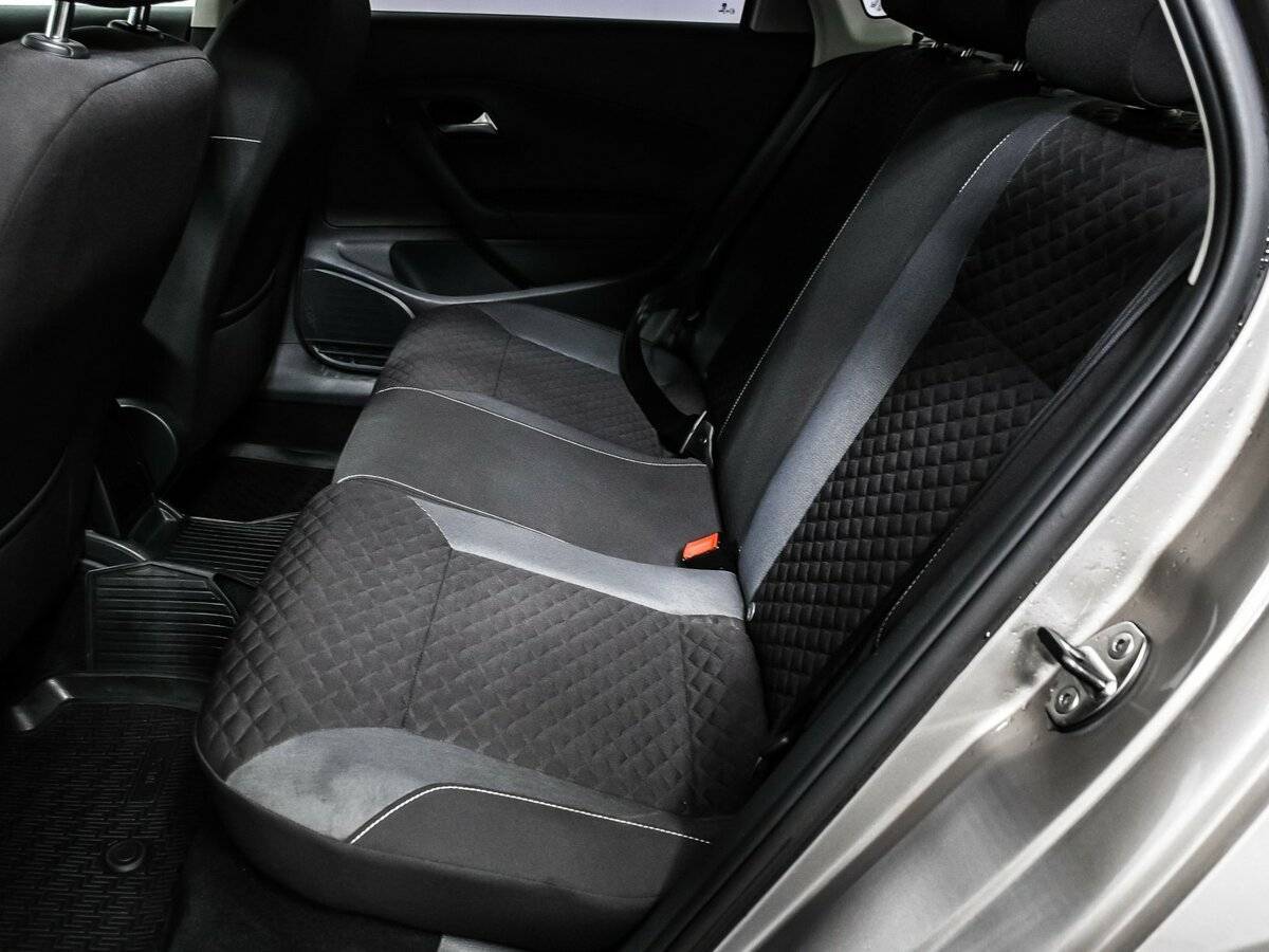 Volkswagen Polo, 2018 Фото №13