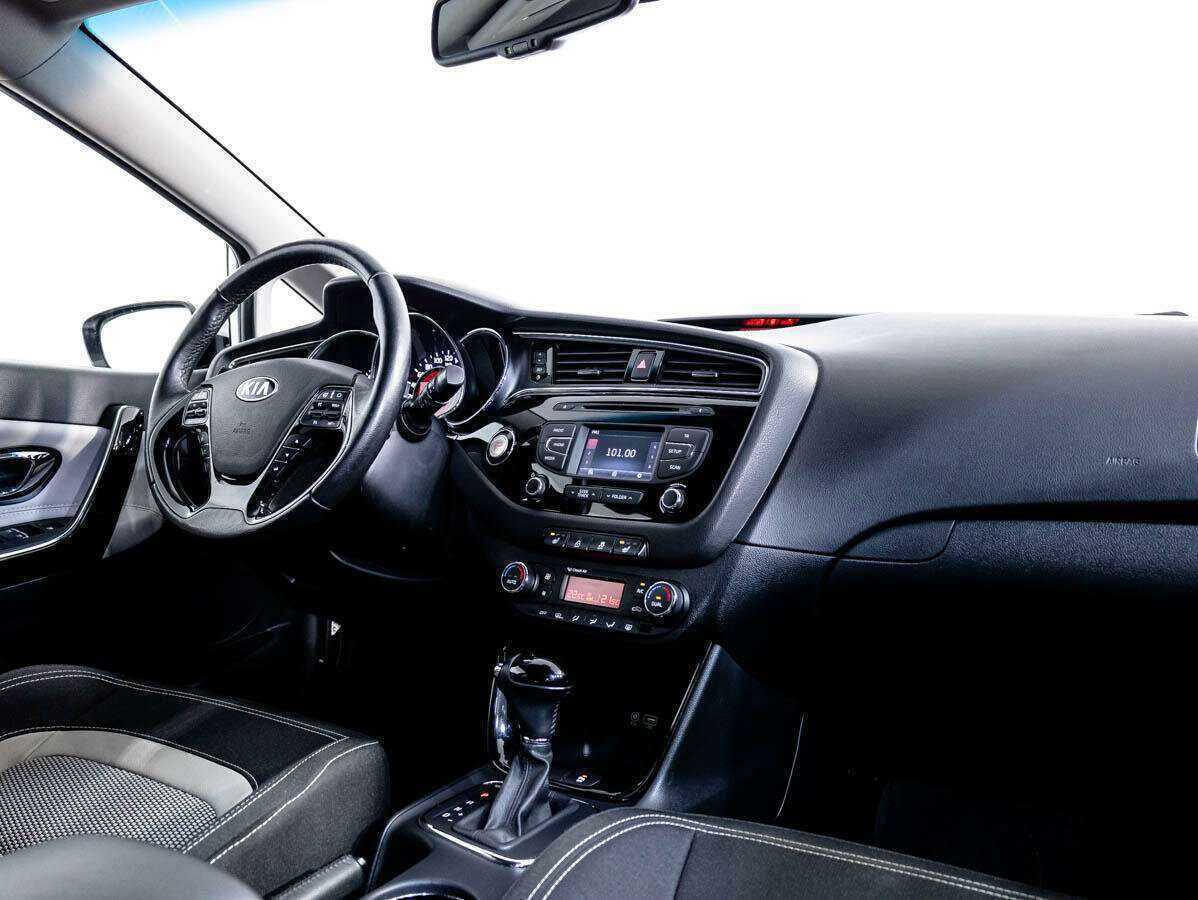 Kia Ceed, 2016 Фото №8
