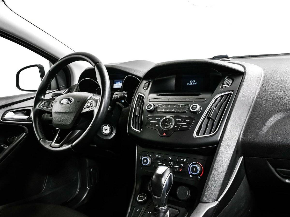 Ford Focus, 2018 Фото №9