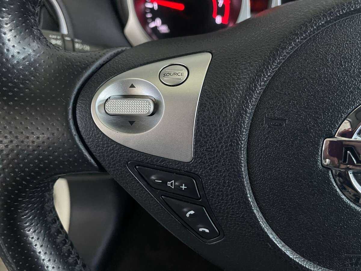 Nissan Juke, 2012 Фото №11