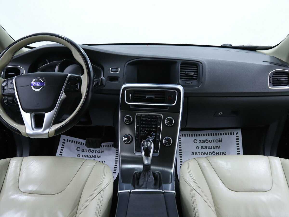 Volvo S60, 2014 Фото №9