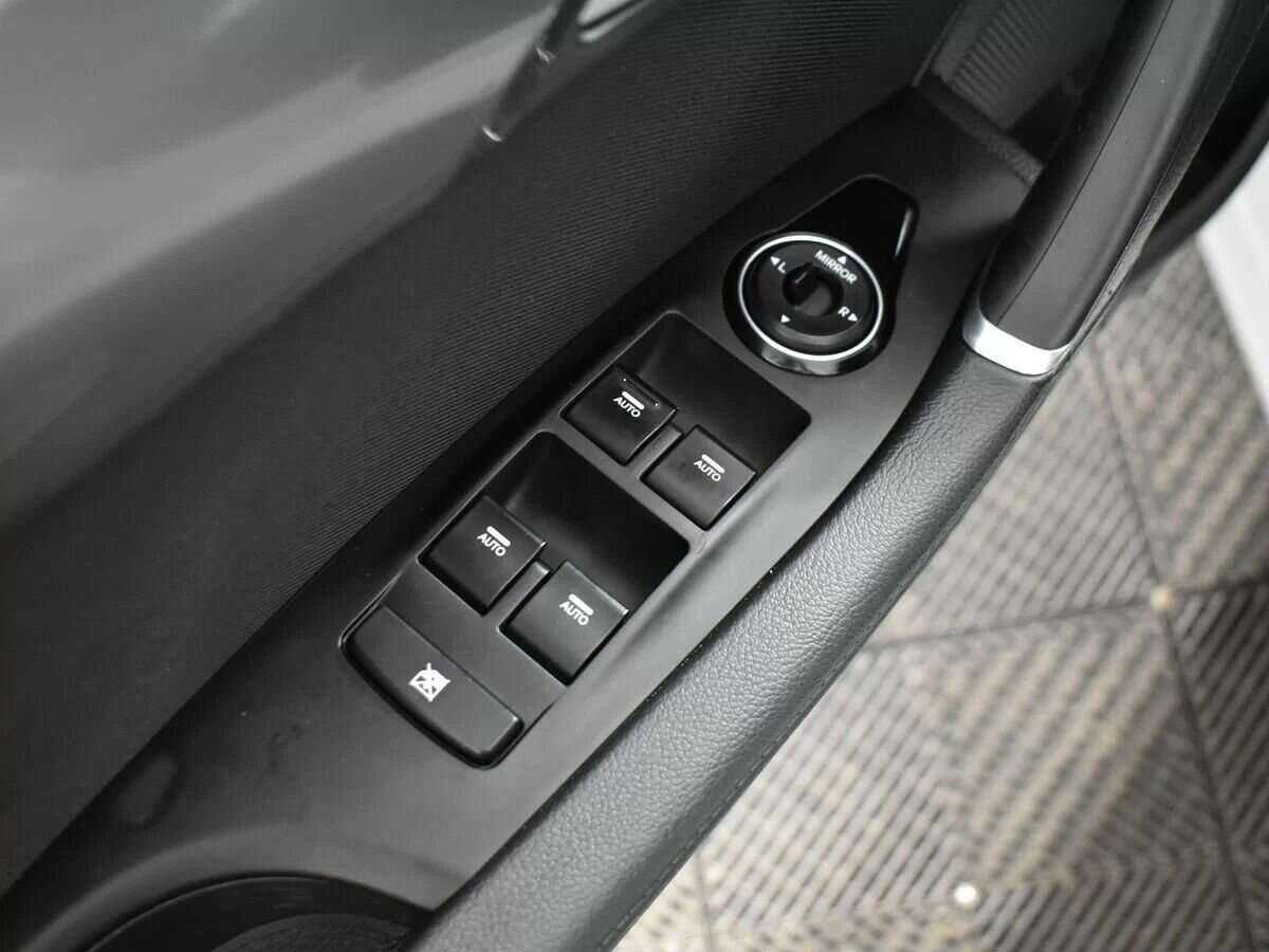 Hyundai i40, 2014 Фото №9