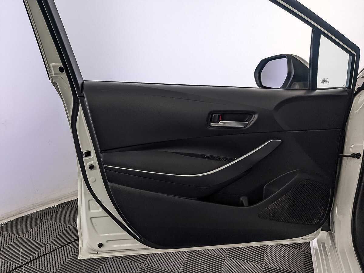 Toyota Corolla, 2019 Фото №17