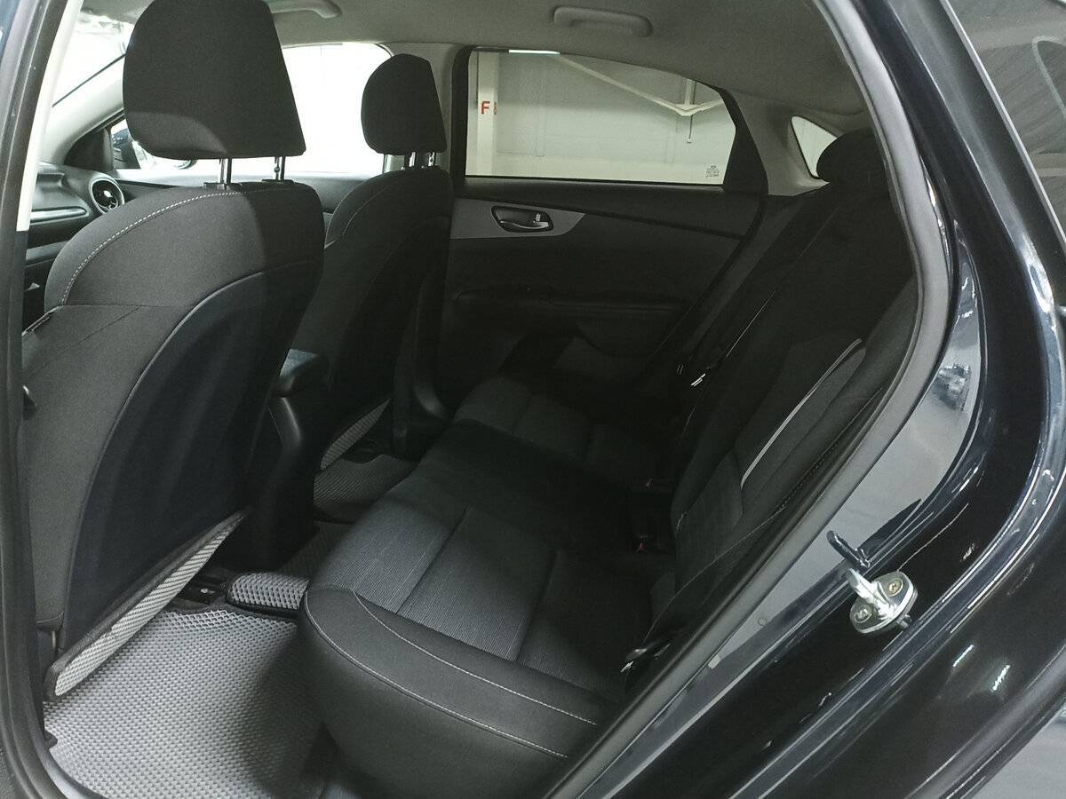 Kia Cerato, 2019 Фото №12