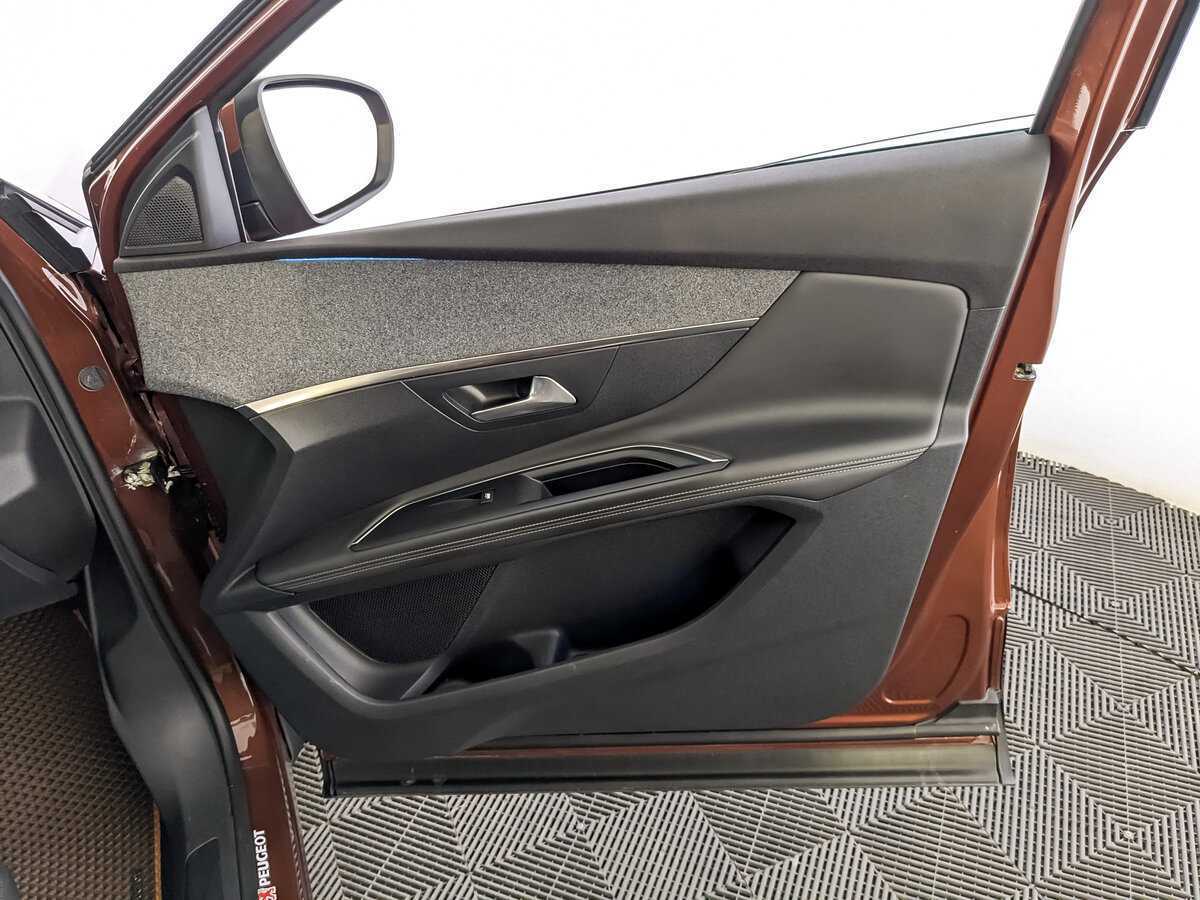 Peugeot 3008, 2017 Фото №24