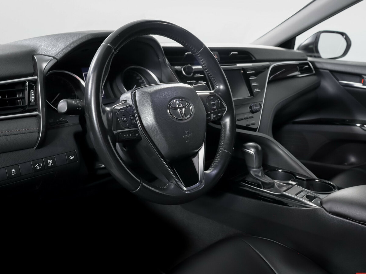 Toyota Camry VIII (XV70), 2020 Фото №11