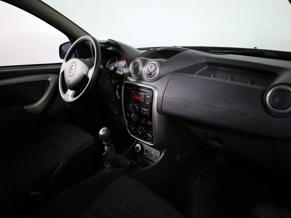 Renault Duster I, 2014 Фото №11