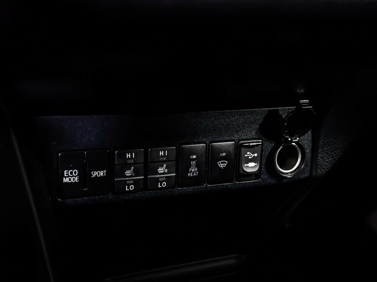 Toyota RAV4 IV (XA40), 2013 Фото №14