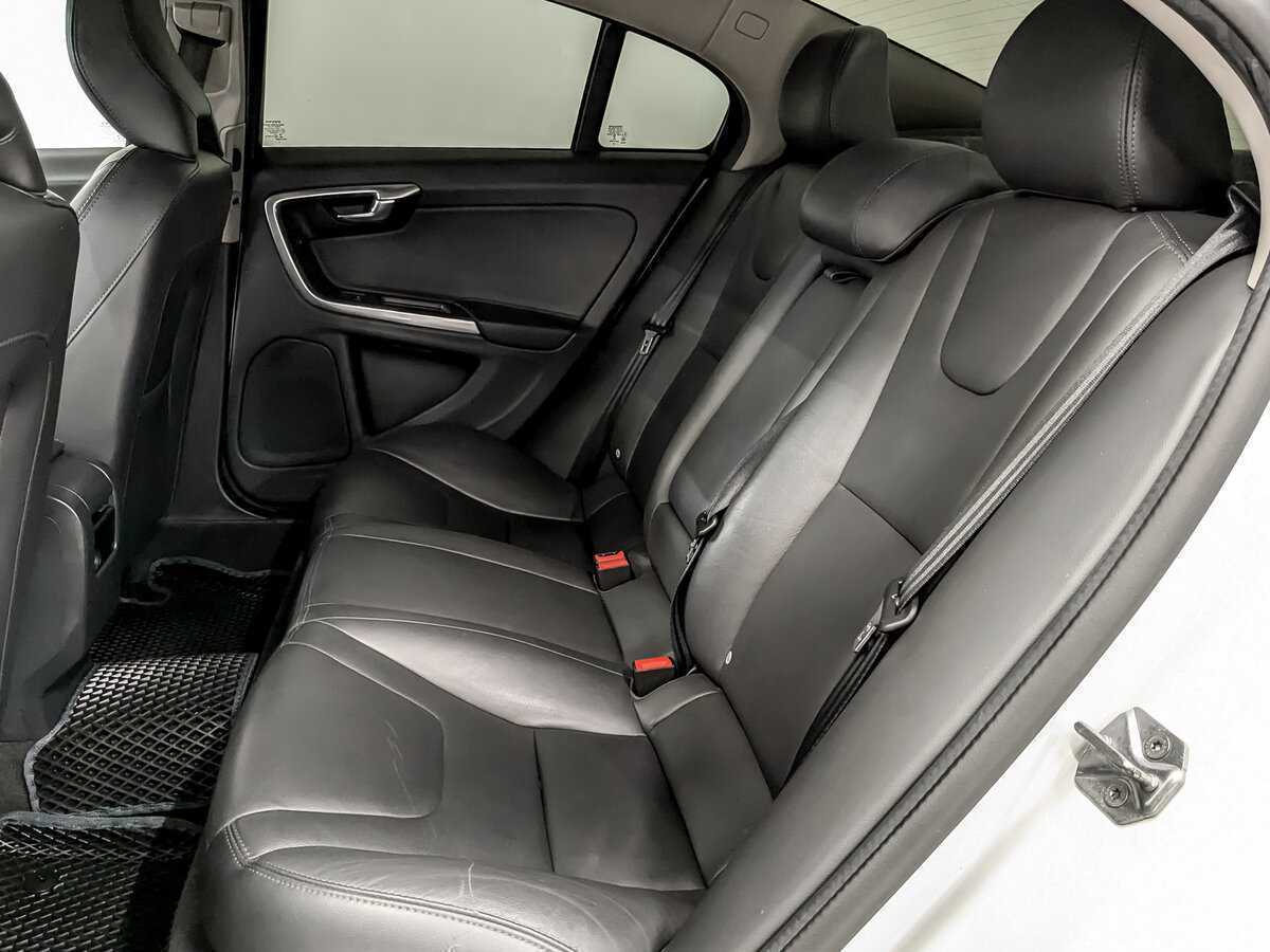 Volvo S60, 2016 Фото №12
