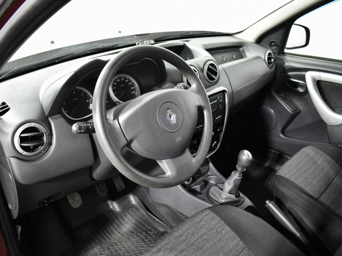 Renault Duster I, 2013 Фото №9