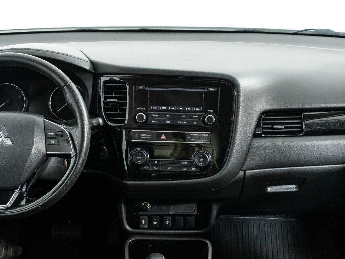 Mitsubishi Outlander, 2020 Фото №14