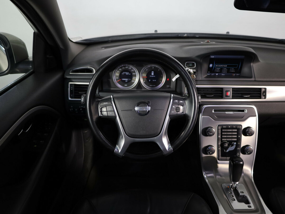 Volvo XC70 II, 2012 Фото №10