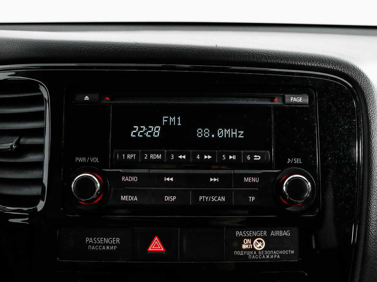 Mitsubishi Outlander, 2018 Фото №13