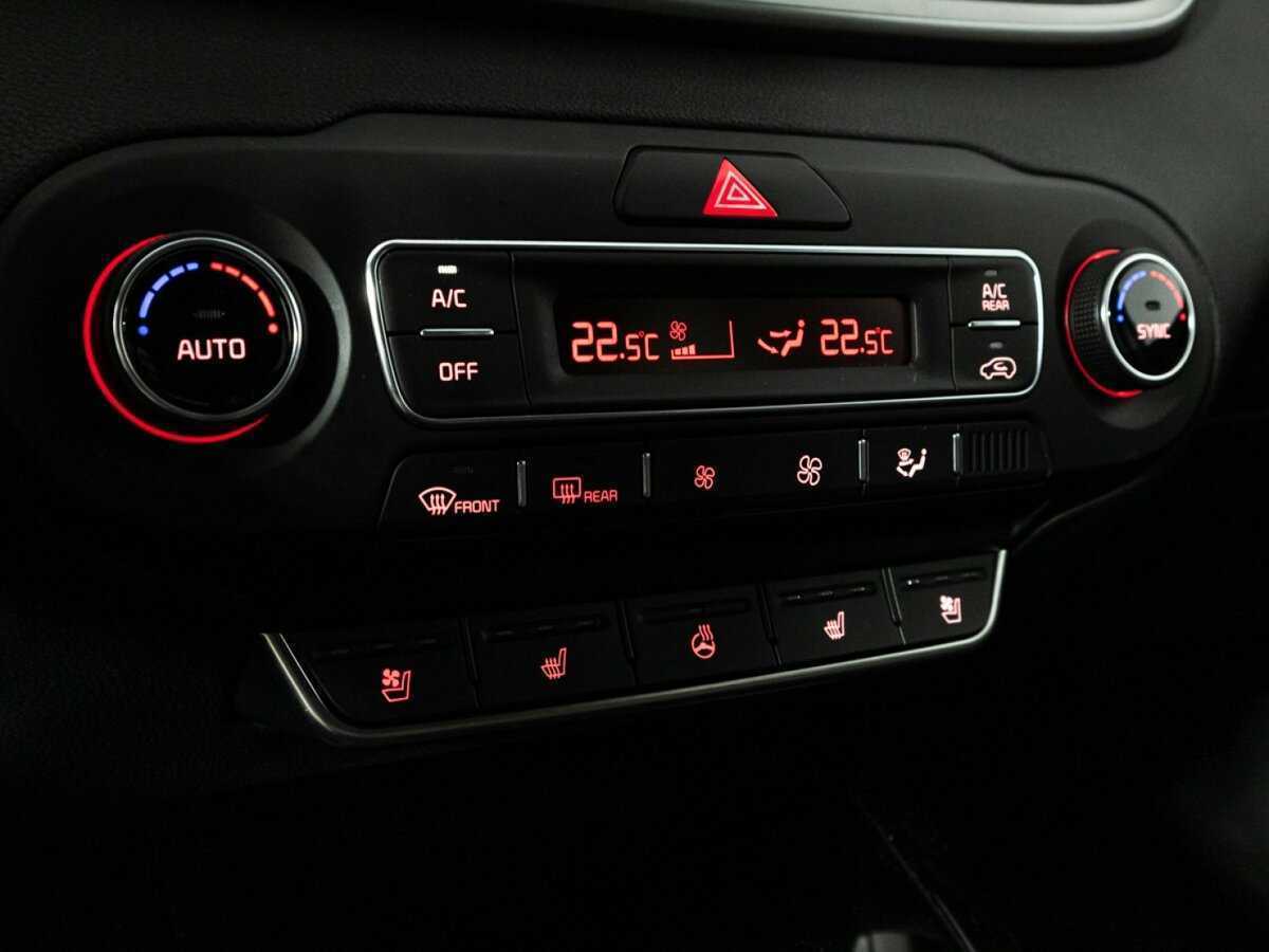 Kia Sorento, 2019 Фото №15