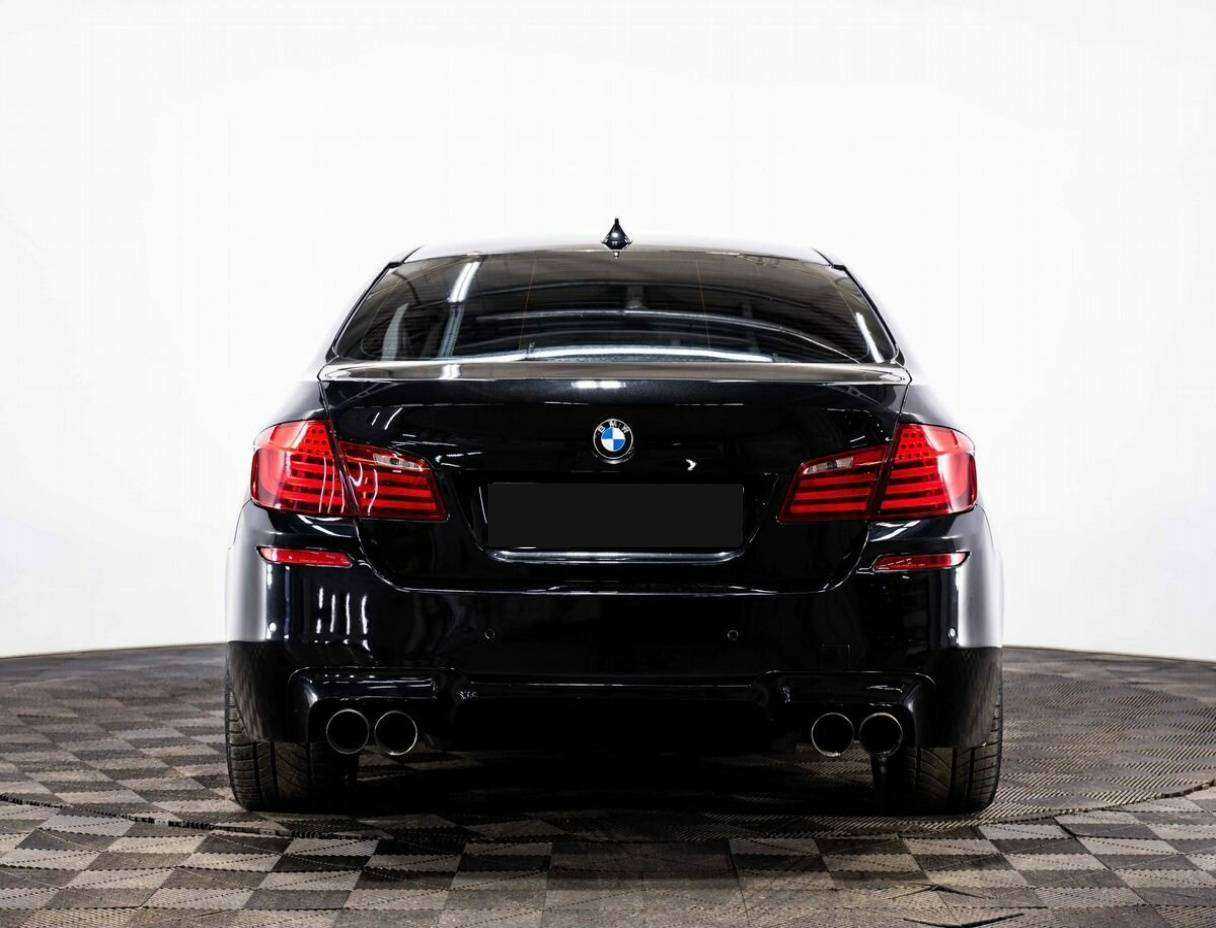 BMW 5 серии 528i, 2012 Фото №5