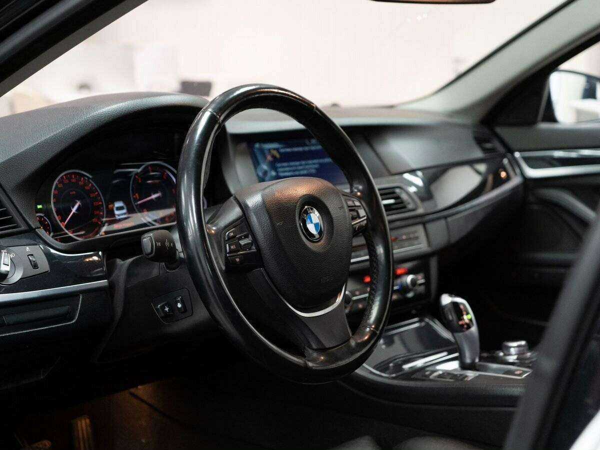 BMW 5 серии 530d xDrive, 2013 Фото №5