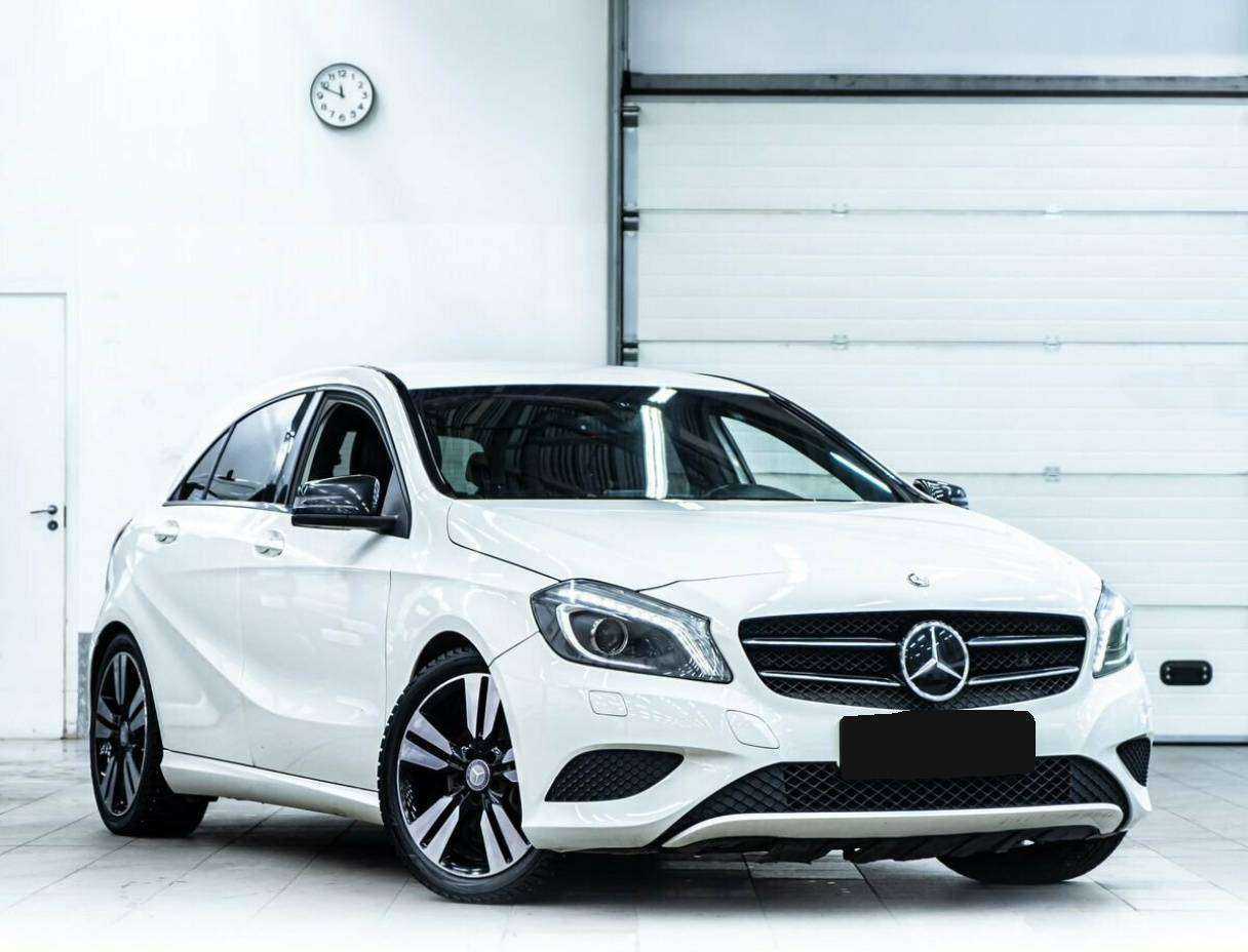 Mercedes-Benz A-Класс 180, 2013 Фото №2