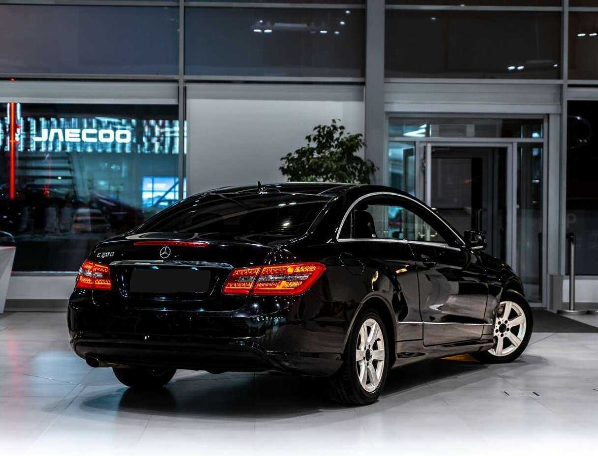 Mercedes-Benz E-Класс 200 7G-Tronic, 2012 Фото №3