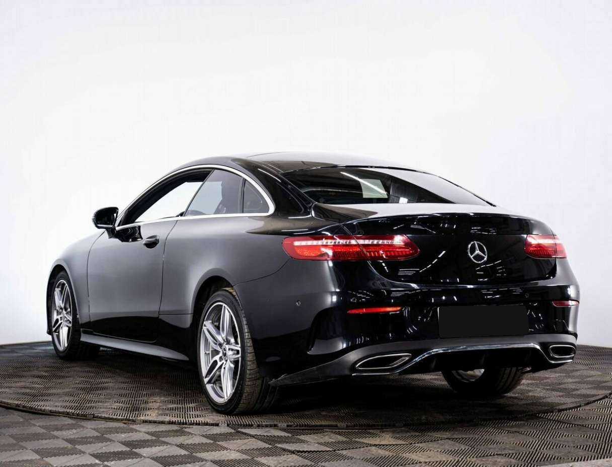 Mercedes-Benz E-Класс 200, 2017 Фото №4