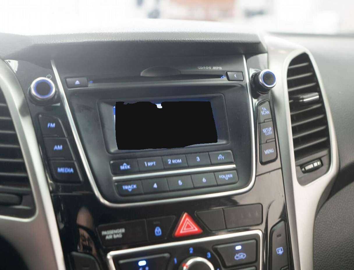 Hyundai i30, 2013 Фото №10