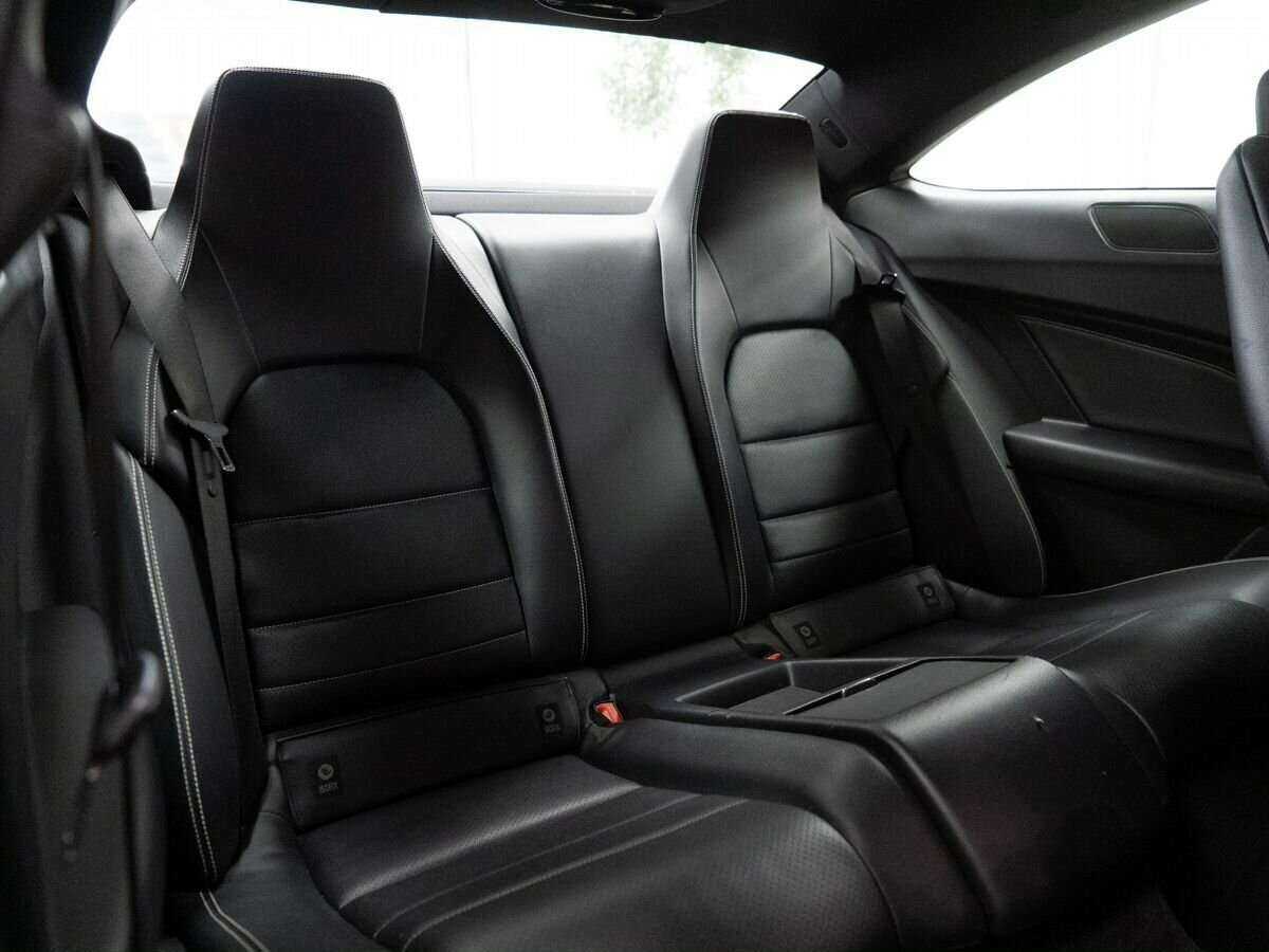Mercedes-Benz C-Класс 250, 2012 Фото №8