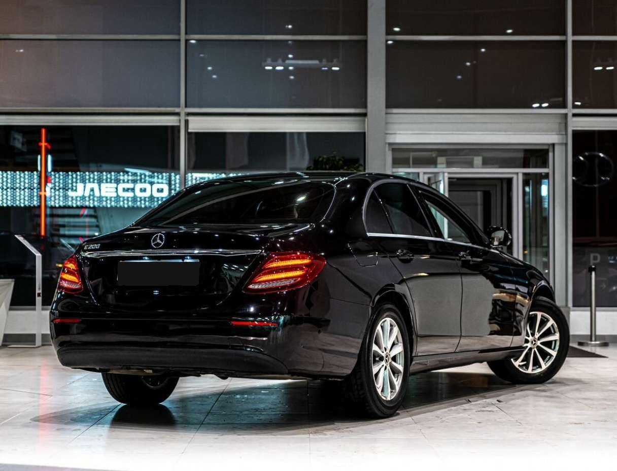Mercedes-Benz E-Класс 200, 2017 Фото №3