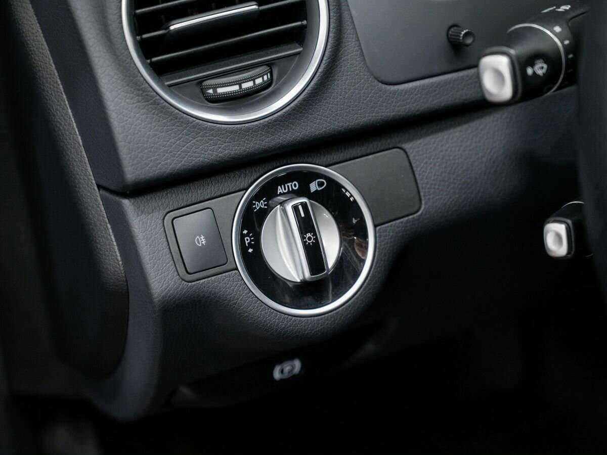 Mercedes-Benz C-Класс 250, 2013 Фото №16