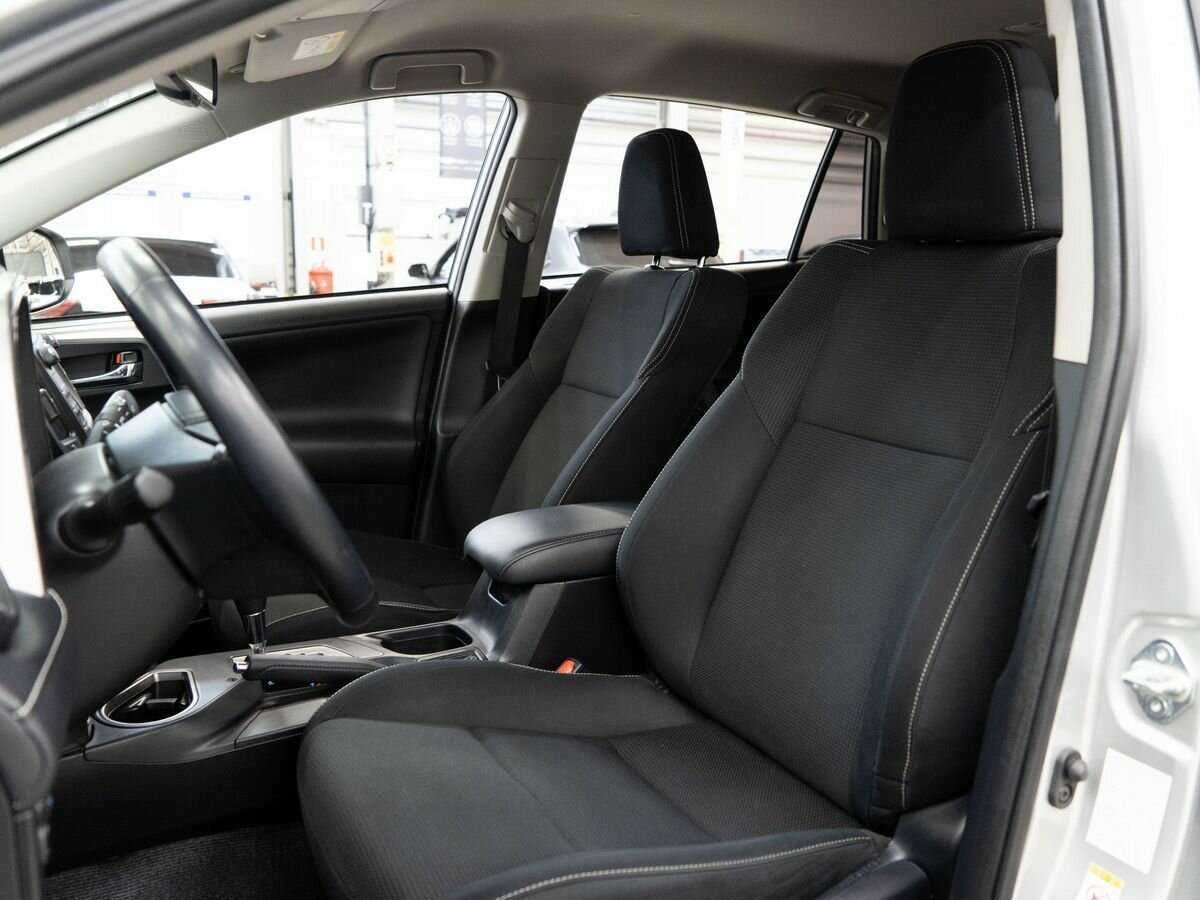 Toyota RAV4, 2016 Фото №6