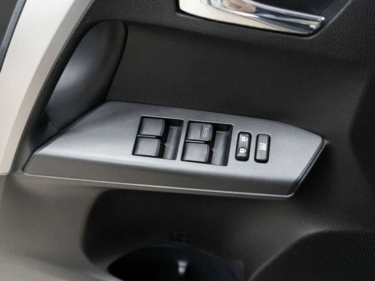 Toyota RAV4, 2016 Фото №14