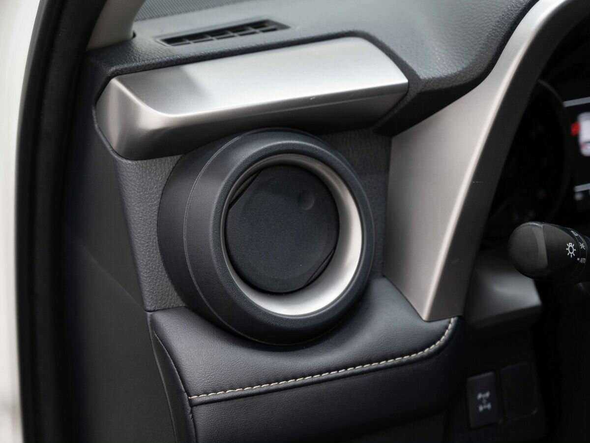 Toyota RAV4, 2017 Фото №21