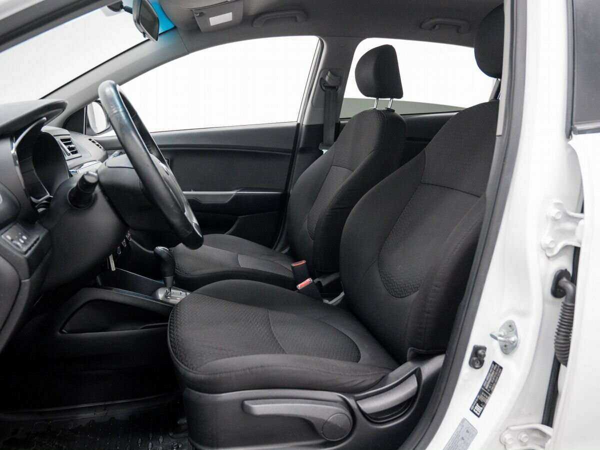 Kia Rio, 2017 Фото №14