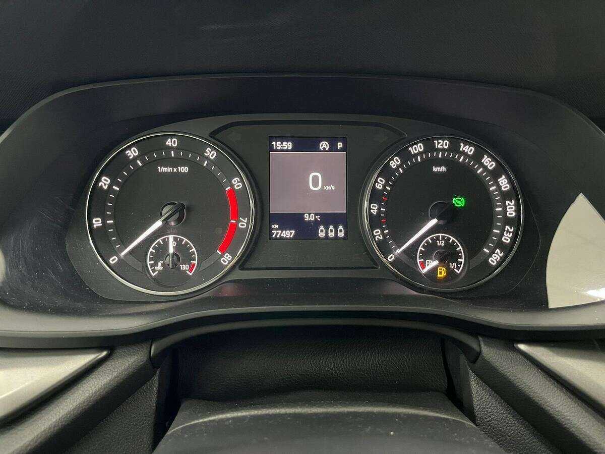 Skoda Octavia, 2021 Фото №11