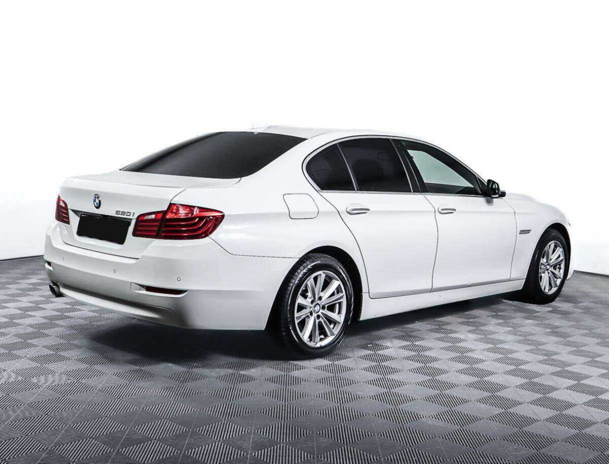 BMW 5 серии 520i, 2013 Фото №5