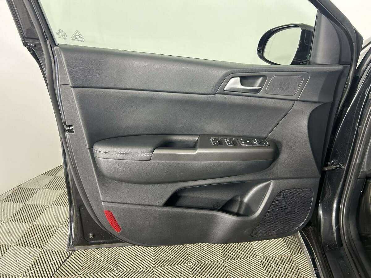 Kia Sportage, 2018 Фото №8