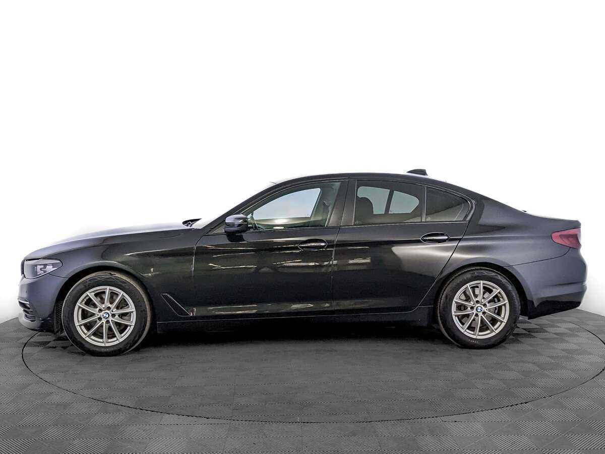 BMW 5 серии 520i, 2018 Фото №7