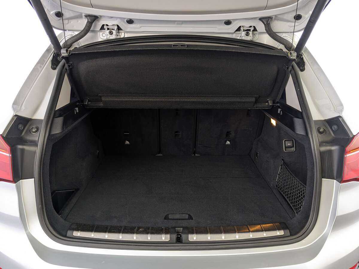 BMW X1 20i xDrive, 2015 Фото №10