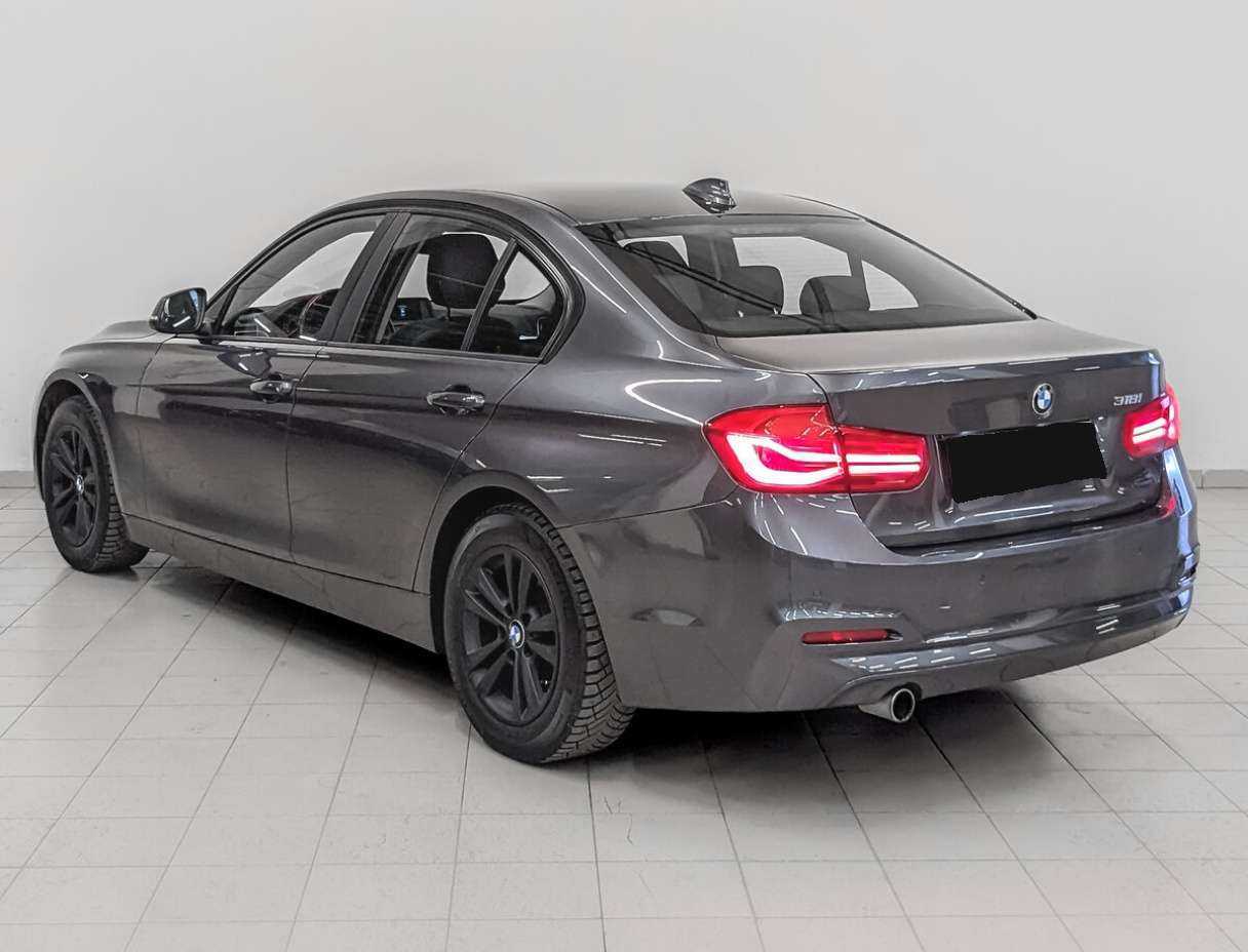 BMW 3 серии 318i, 2018 Фото №7