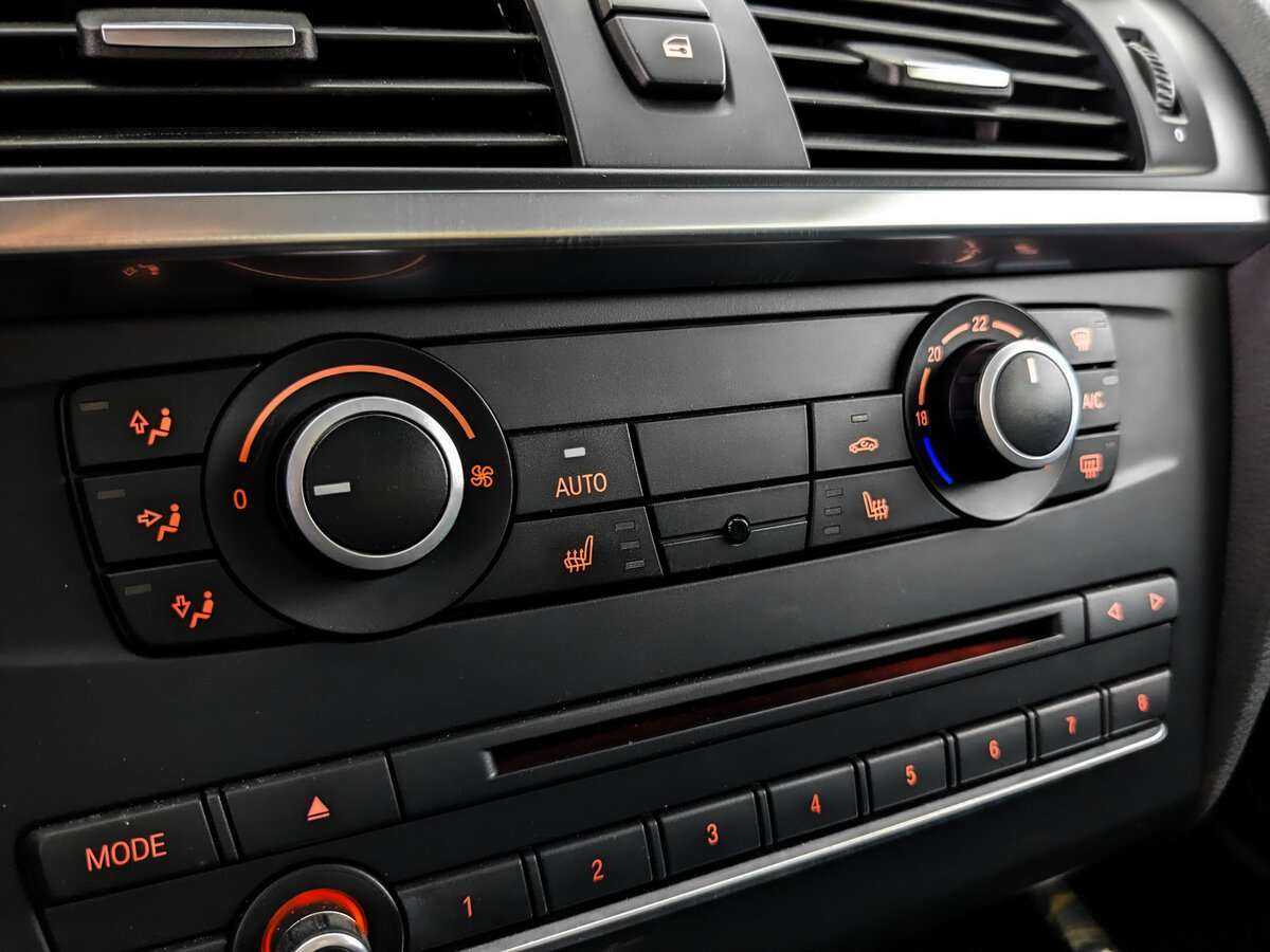 BMW X3 20i xDrive, 2014 Фото №21