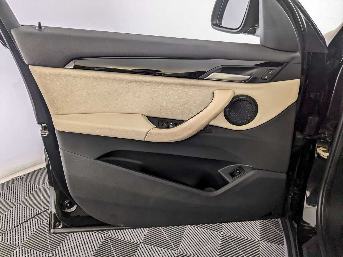 BMW X1 18i sDrive, 2021 Фото №15