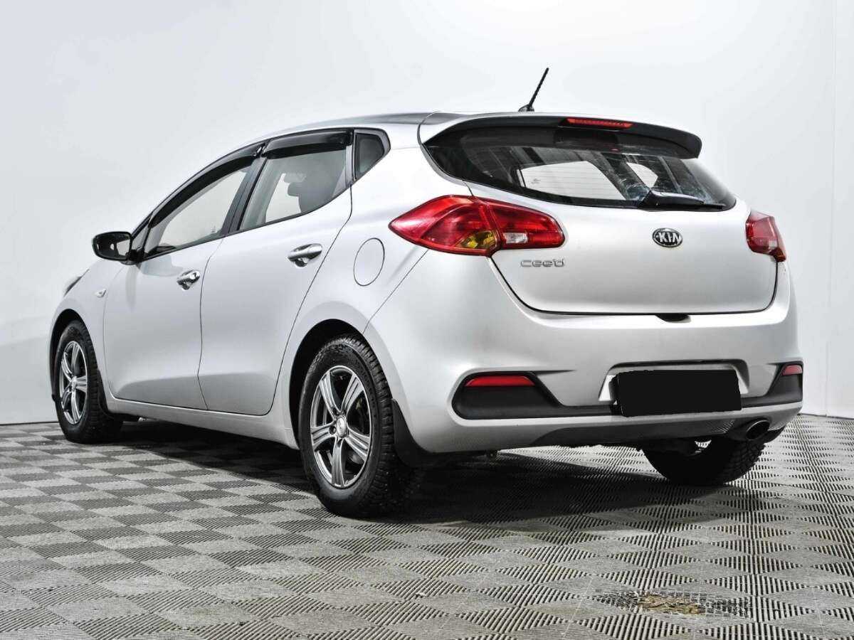 Kia Ceed, 2012 Фото №6