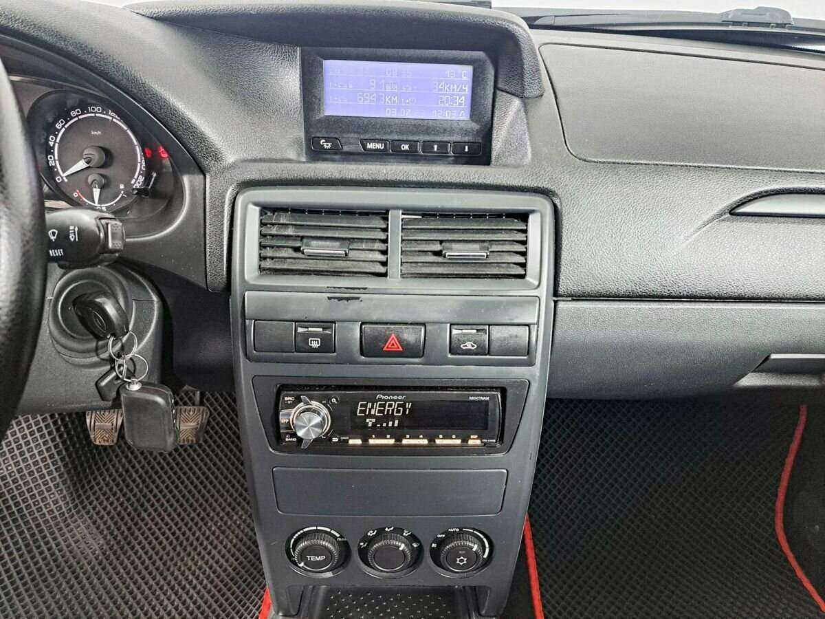 Lada (ВАЗ) Priora, 2017 Фото №13