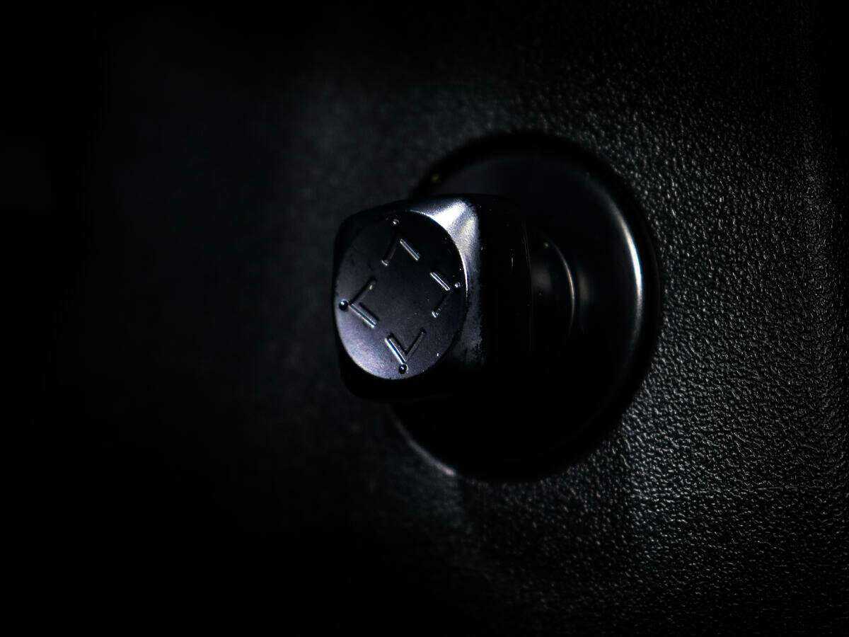 Infiniti Q70, 2014 Фото №15