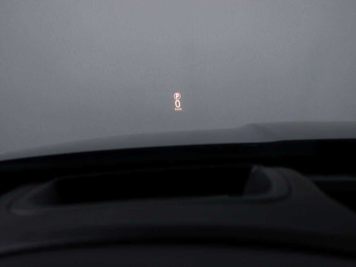 Jaguar XF, 2018 Фото №25