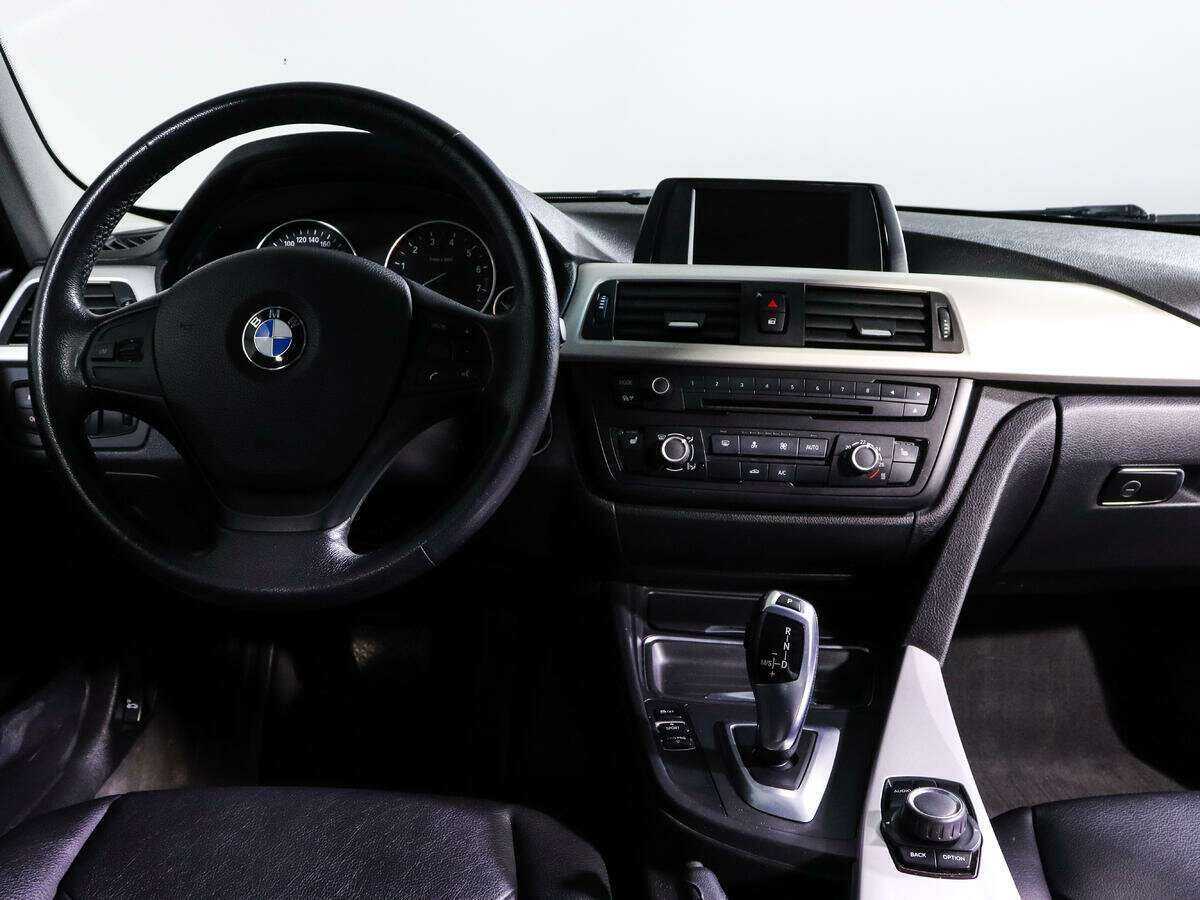 BMW 3 серии 316i, 2013 Фото №9