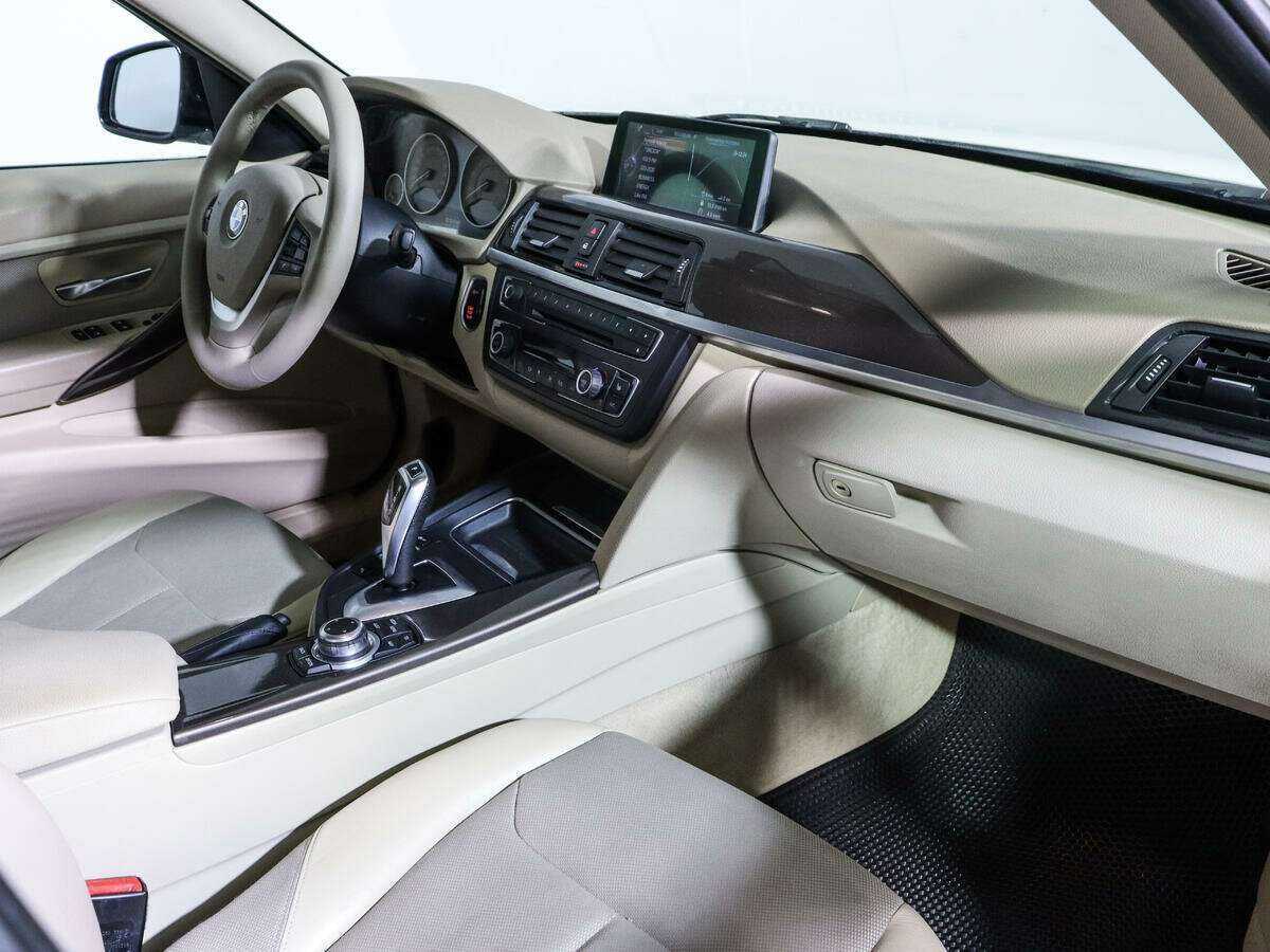 BMW 3 серии 320i xDrive, 2013 Фото №7