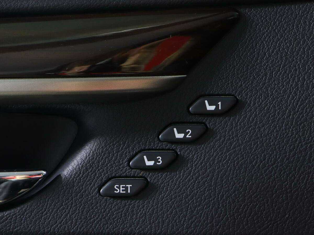 Lexus ES 200, 2016 Фото №22