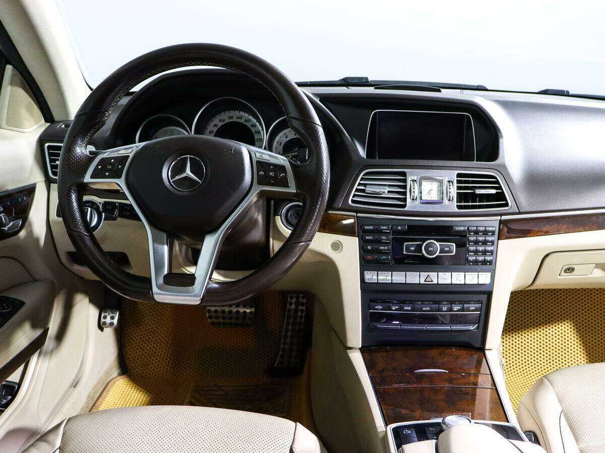 Mercedes-Benz E-Класс 350, 2013 Фото №9
