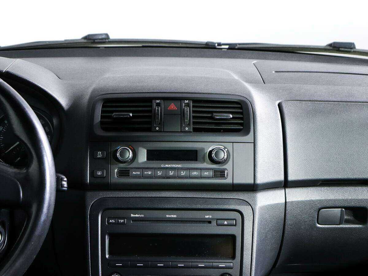 Skoda Fabia, 2012 Фото №13