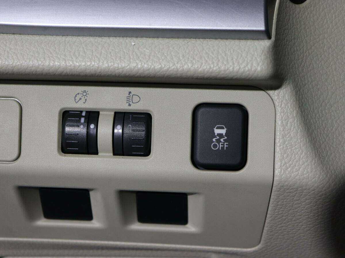 Subaru XV, 2012 Фото №15