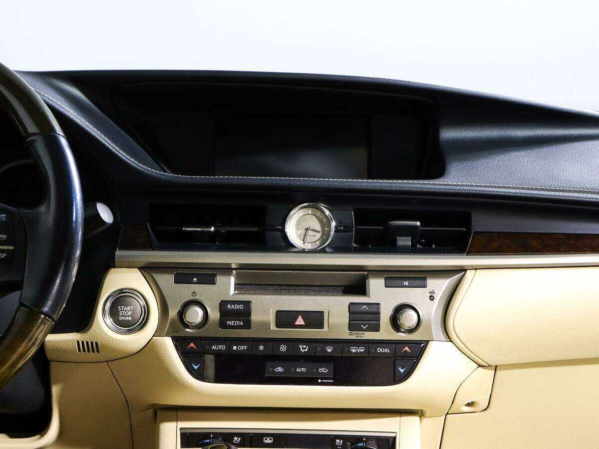 Lexus ES 350, 2013 Фото №11